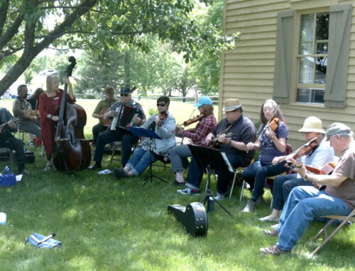 Video: Svensk folkmusik från Lindstrom, Minnesota